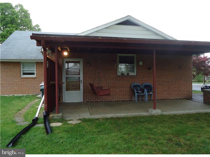 3200 Stoudts Ferry Bridge Road Reading, PA 19605 - Photo 6 of 18 Patio