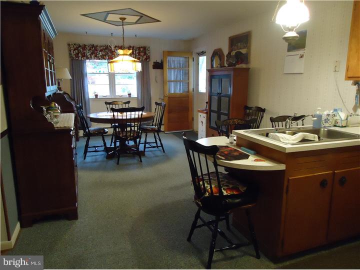 3200 Stoudts Ferry Bridge Road Reading, PA 19605 - Photo 9 of 18 Kitchen