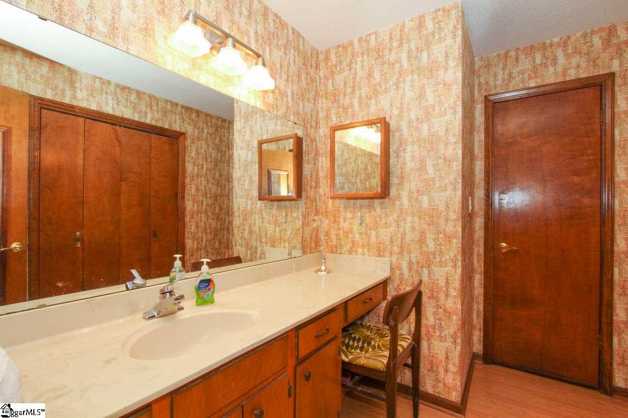 205 Laurel Ridge Road Anderson, SC 29621 - Photo 26 of 34