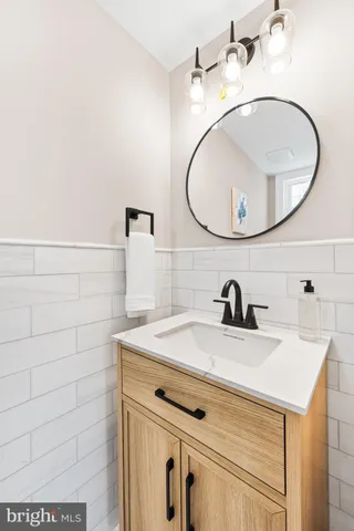 $1,600,000 | 466 St Davids Avenue, Wayne, PA 19087