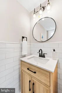 $1,495,000 | 466 St Davids Avenue, Wayne, PA 19087