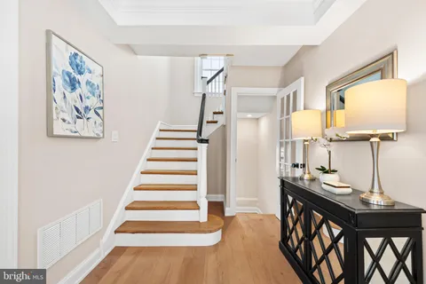 $1,495,000 | 466 St Davids Avenue, Wayne, PA 19087