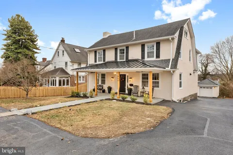$1,495,000 | 466 St Davids Avenue, Wayne, PA 19087
