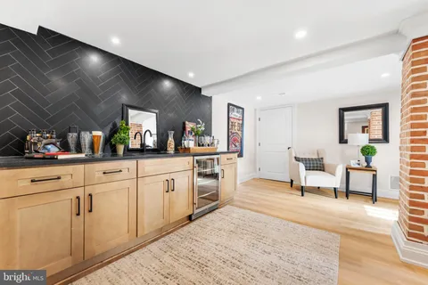 $1,495,000 | 466 St Davids Avenue, Wayne, PA 19087