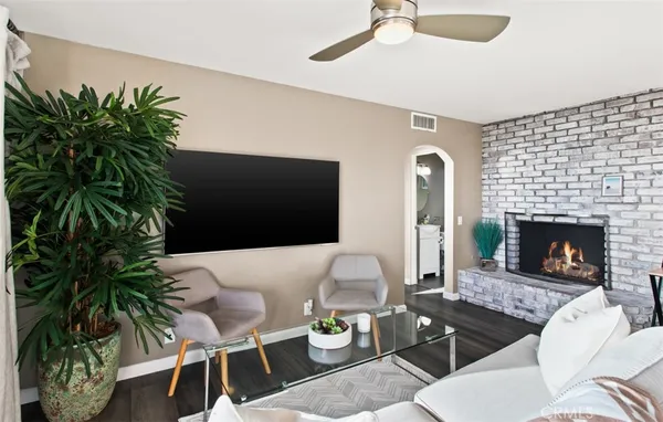 $3,295,000 | 284 Chiquita Street, Laguna Beach, CA 92651