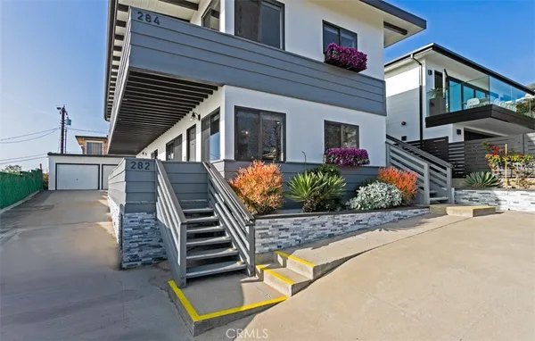 $3,295,000 | 284 Chiquita Street, Laguna Beach, CA 92651
