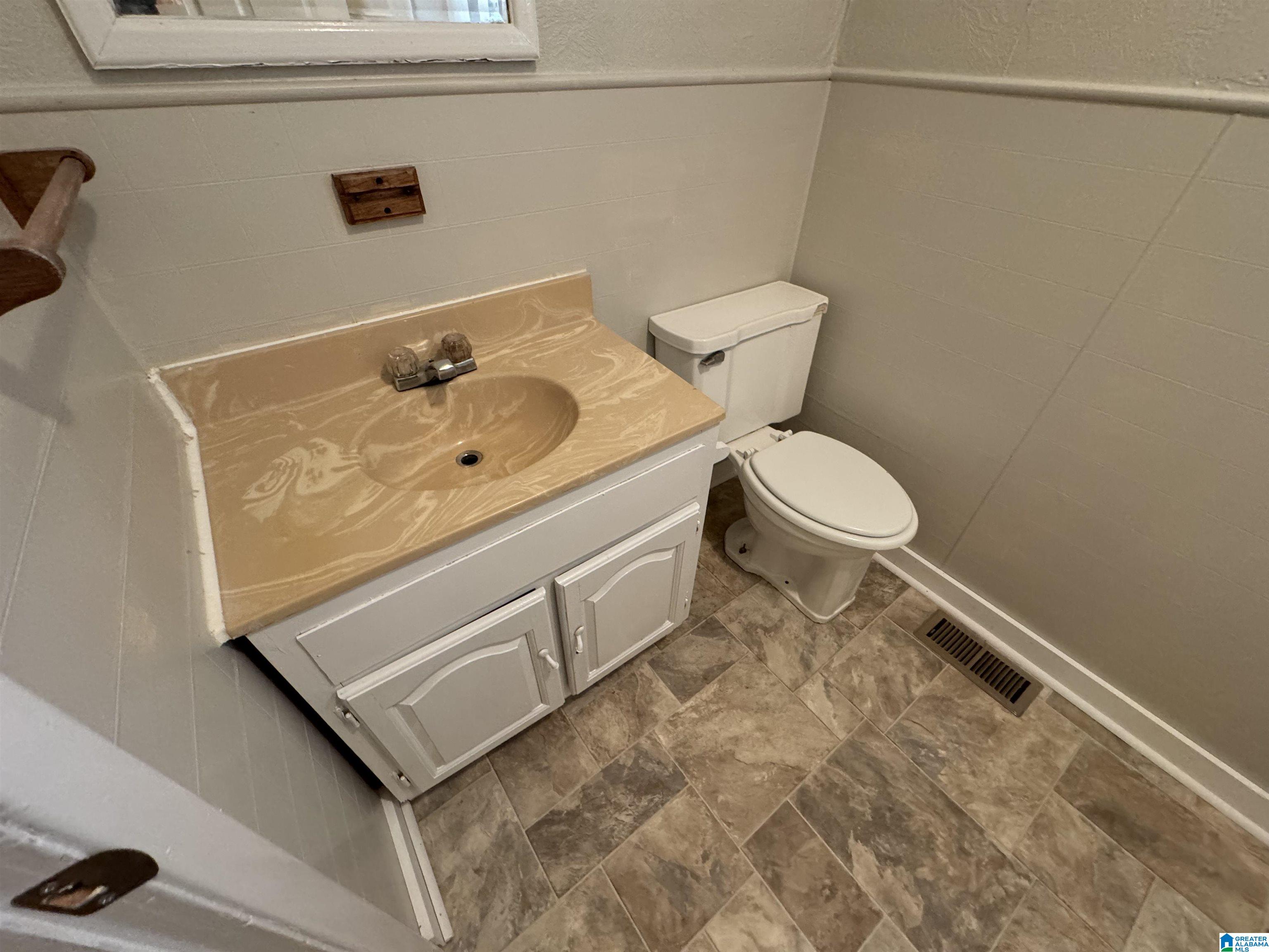 5295 Snowville Brent Road Dora, AL 35062 - Photo 5 of 13