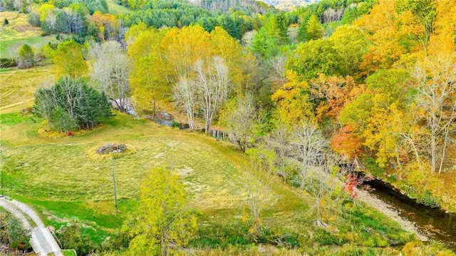 $975,000 | 886 Jefferson Highway, Mouth Of Wilson, VA 24363