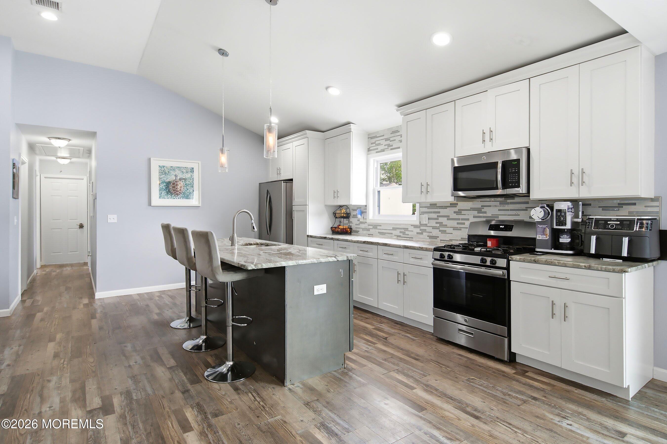 32 Edison Street Bayville, NJ 08721 - Photo 7 of 29 09-Kitchen 1b
