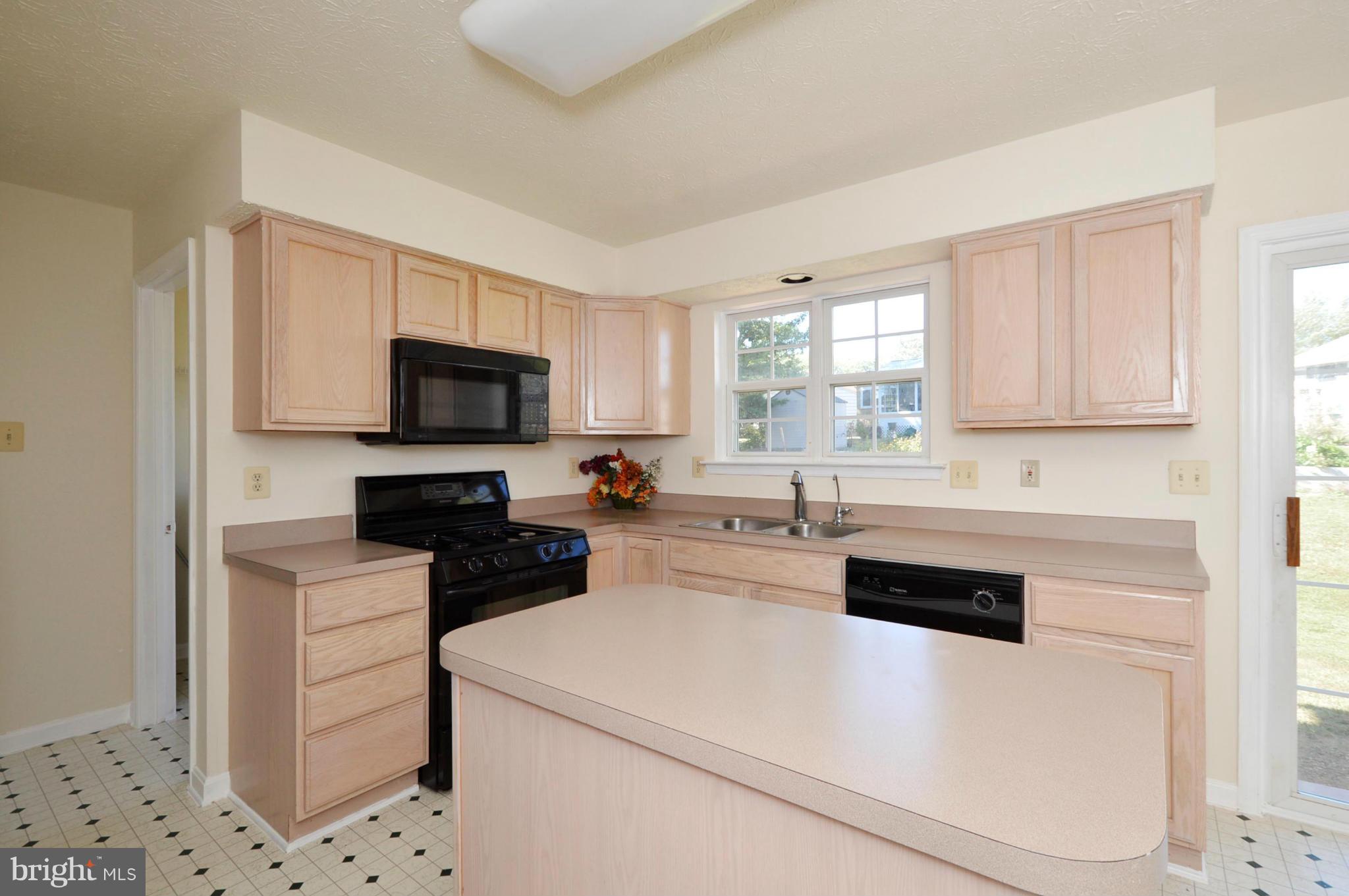 30 Dovefield Road Perry Hall, MD 21128 - Photo 12 of 30 Kitchen