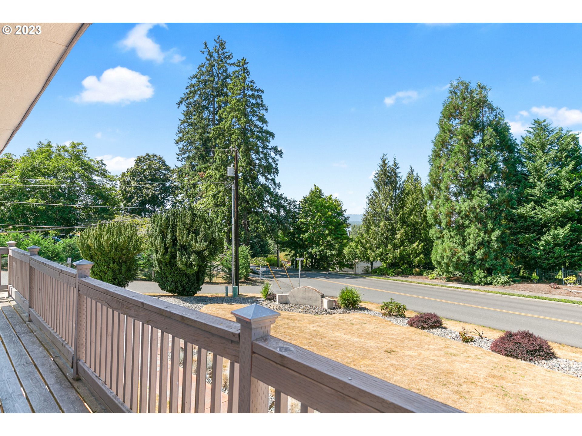2102 Kelly Road, Unit 19 Vancouver, WA 98665 - Photo 23 of 33 Balcony