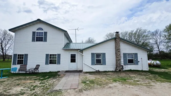 $274,900 | 11154 County Road 71 Northeast, Nelson, MN 56355