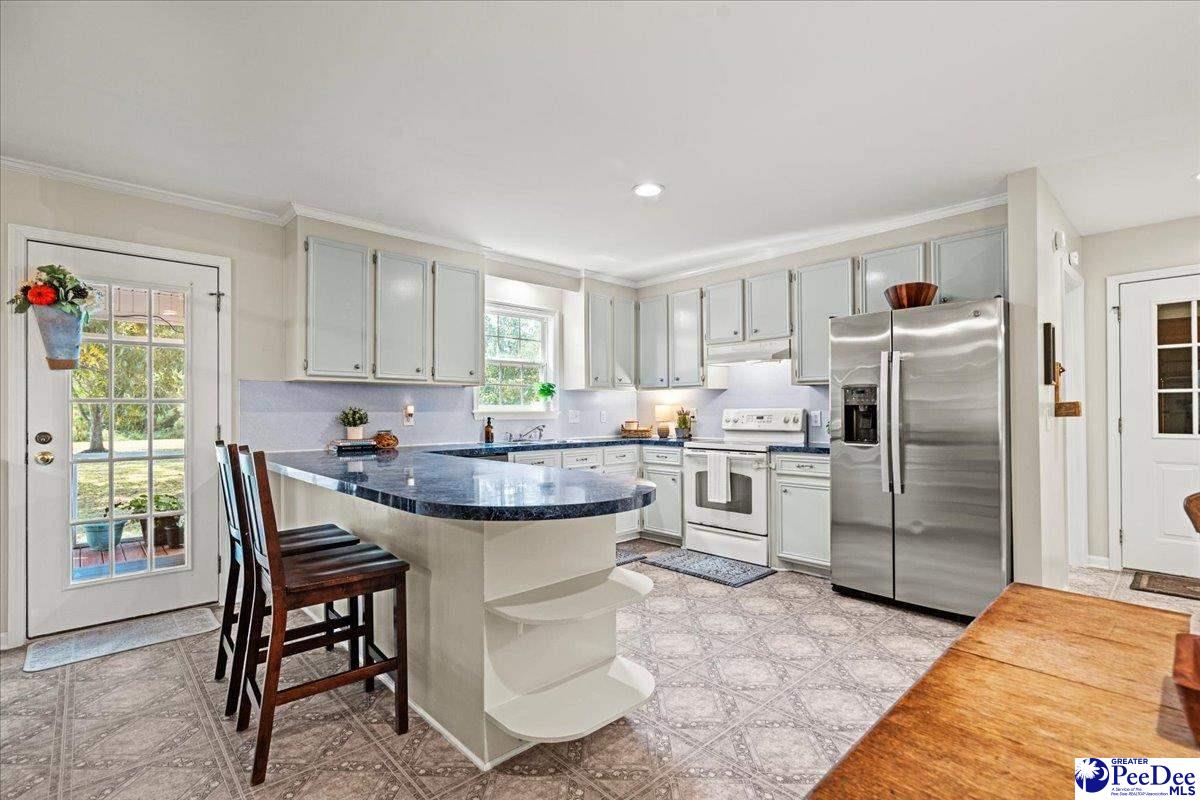 1122 South Wallace Road Florence, SC 29506 - Photo 15 of 53 Gallery Image 15
