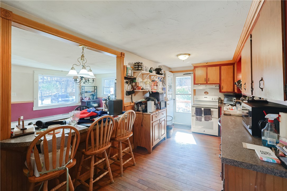 283 Steere Farm Road Burrillville, RI 02830 - Photo 5 of 25