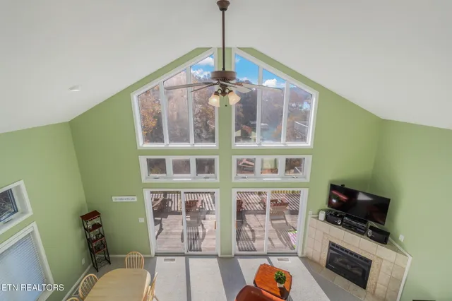 $749,900 | 551 Deerwood Lane, La Follette, TN 37766