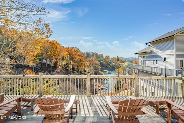 $749,900 | 551 Deerwood Lane, La Follette, TN 37766