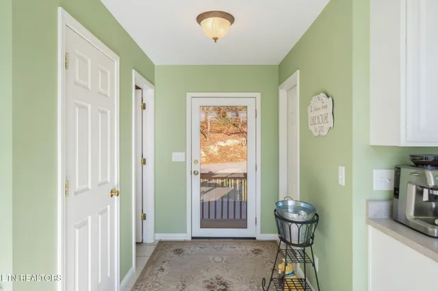 $749,900 | 551 Deerwood Lane, La Follette, TN 37766