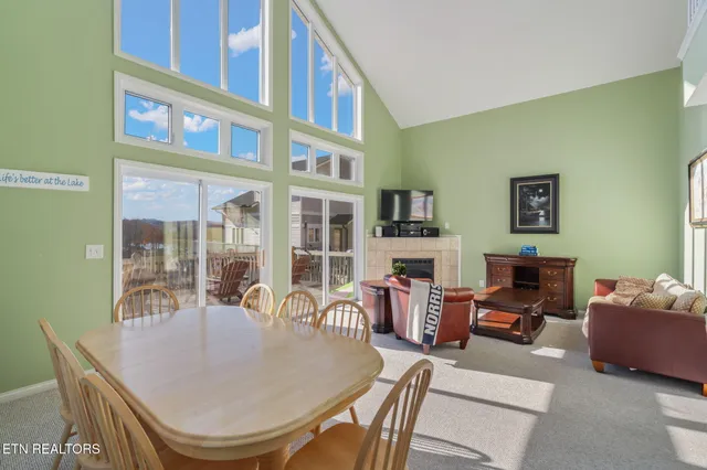 $749,900 | 551 Deerwood Lane, La Follette, TN 37766