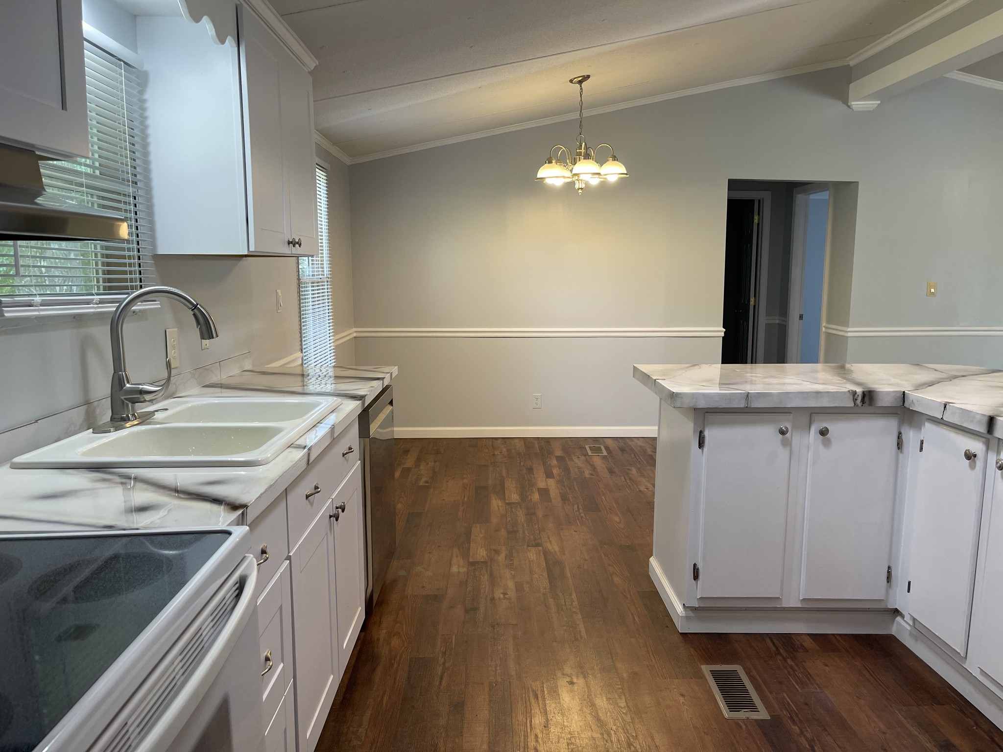 94 Gourdneck Road Northwest Tullahoma, TN 37388 - Photo 14 of 27 Gallery Image 14