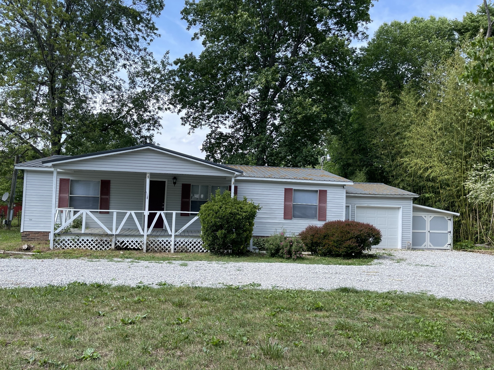 94 Gourdneck Road Northwest Tullahoma, TN 37388 - Photo 2 of 27 Gallery Image 2