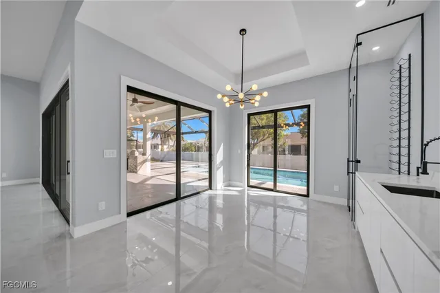 $825,000 | 129 Southwest 33rd Place, Cape Coral, FL 33991