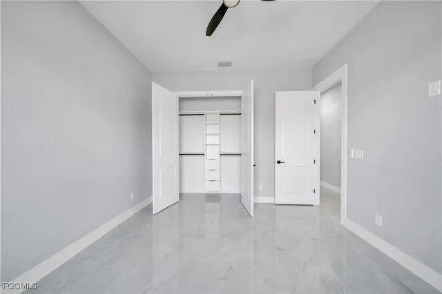 $825,000 | 129 Southwest 33rd Place, Cape Coral, FL 33991