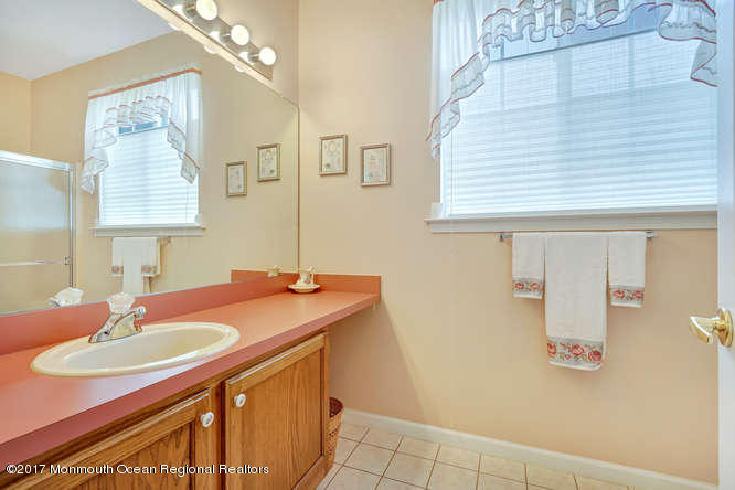 154 Sandpiper Road Barnegat, NJ 08005 - Photo 19 of 25 154 Sandpiper Rd Barnegat NJ-small-026-3