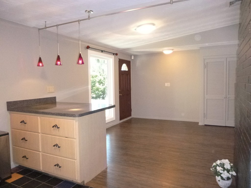 4 Clara Road Framingham, MA 01701 - Photo 8 of 21