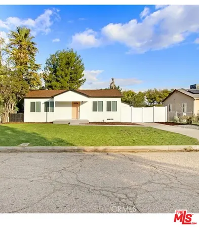 $3,750 | 4555 North Acacia Avenue, San Bernardino, CA 92407