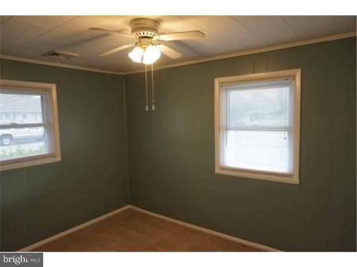 460 Flanders Road Bellmawr, NJ 08031 - Photo 13 of 22 Bedroom 2