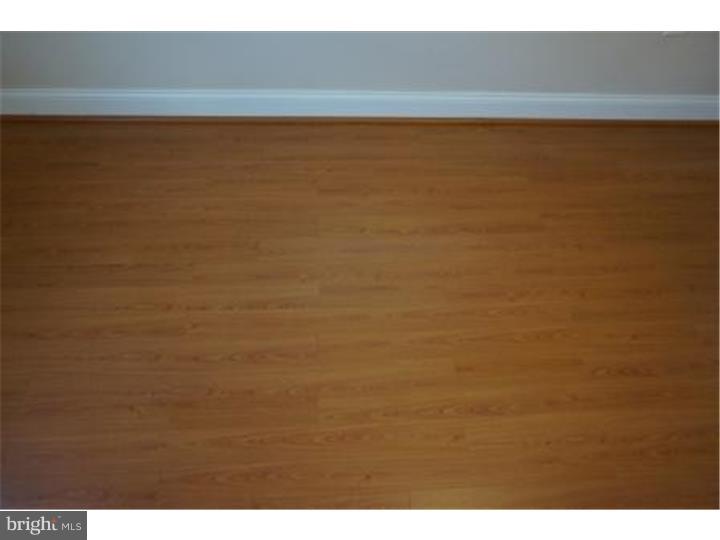 460 Flanders Road Bellmawr, NJ 08031 - Photo 7 of 22 Living Room
