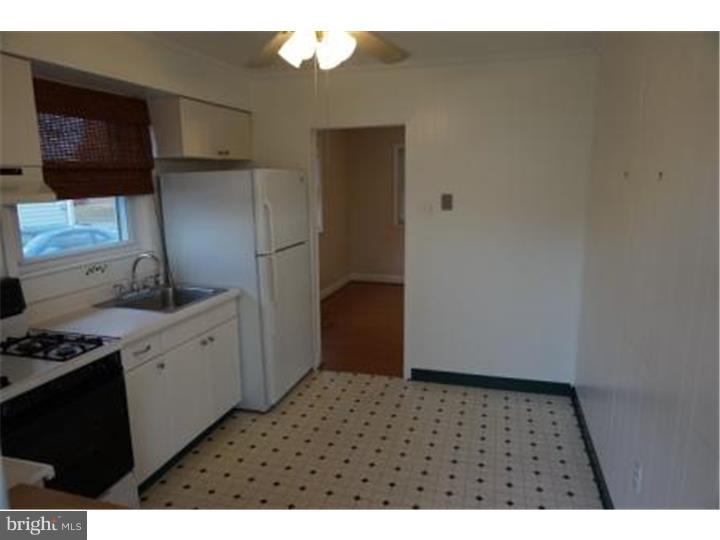 460 Flanders Road Bellmawr, NJ 08031 - Photo 10 of 22 Kitchen