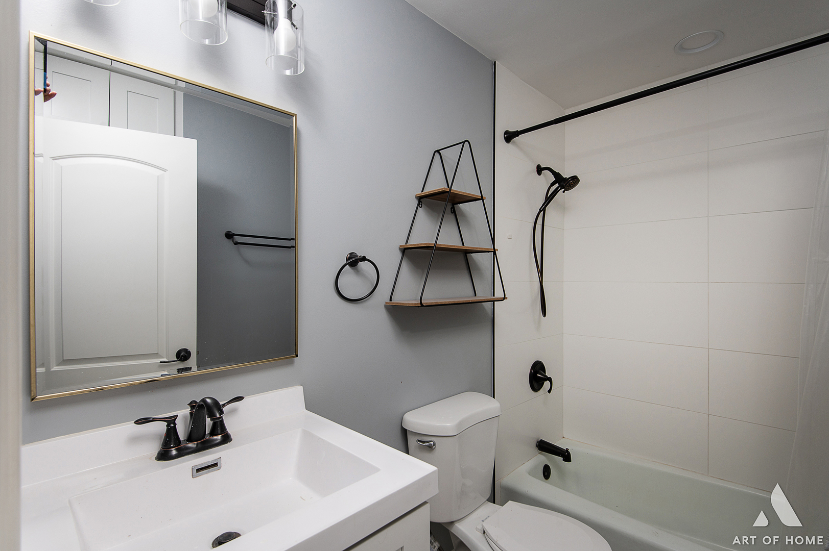 7009 O'Connell Drive, Unit 203 Chicago Ridge, IL 60415 - Photo 12 of 19 Gallery Image 12