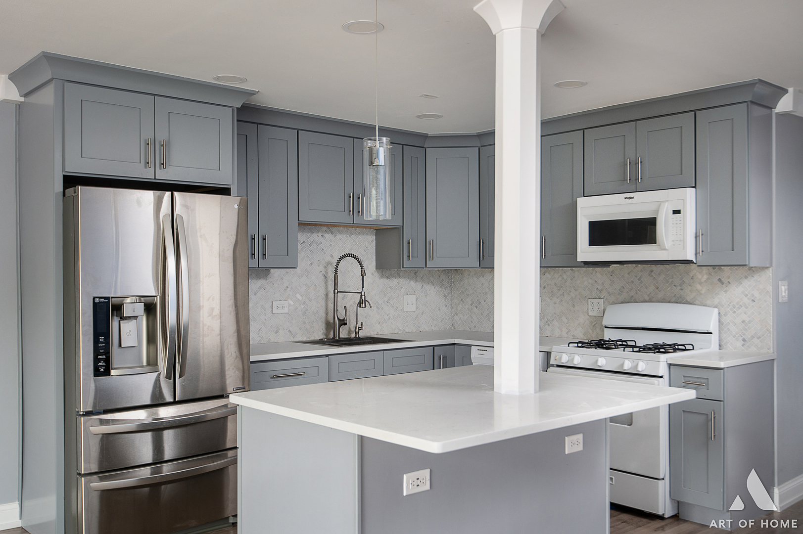 7009 O'Connell Drive, Unit 203 Chicago Ridge, IL 60415 - Photo 3 of 19 Gallery Image 3