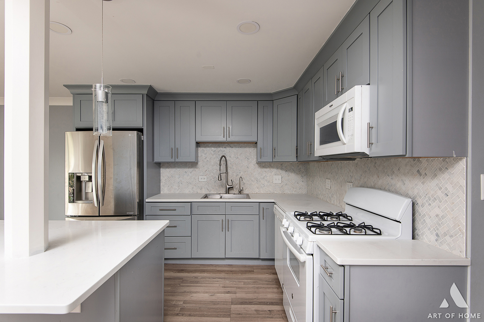 7009 O'Connell Drive, Unit 203 Chicago Ridge, IL 60415 - Photo 5 of 19 Gallery Image 5