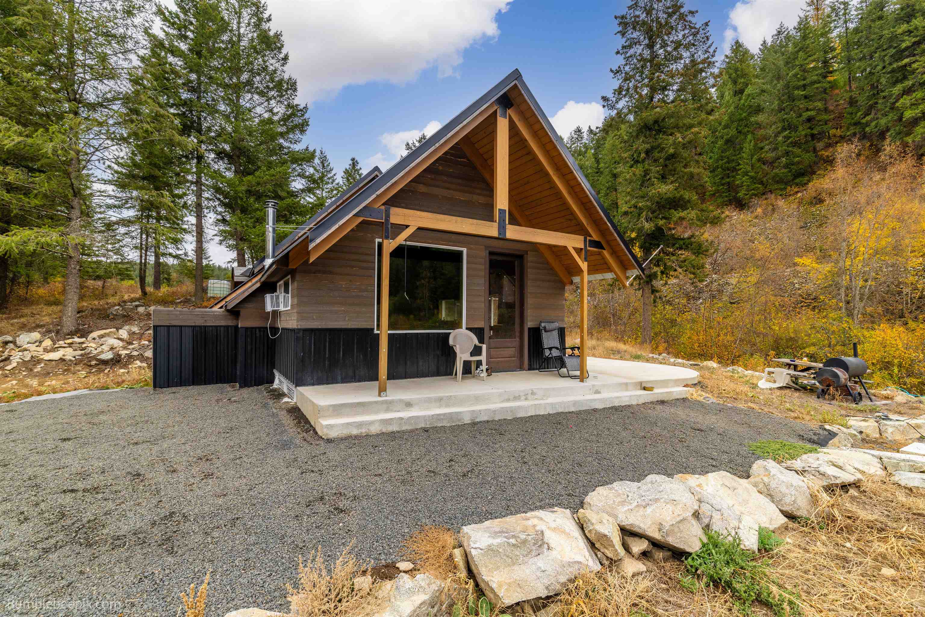 8 Camden Road Elk, WA 99009 - Photo 2 of 30 Gallery Image 2