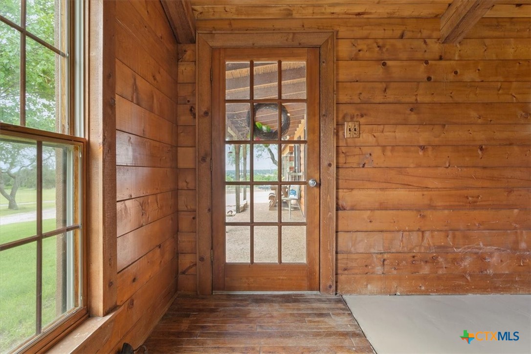 124 Old Mission Road Kempner, TX 76539 - Photo 5 of 42 Gallery Image 5
