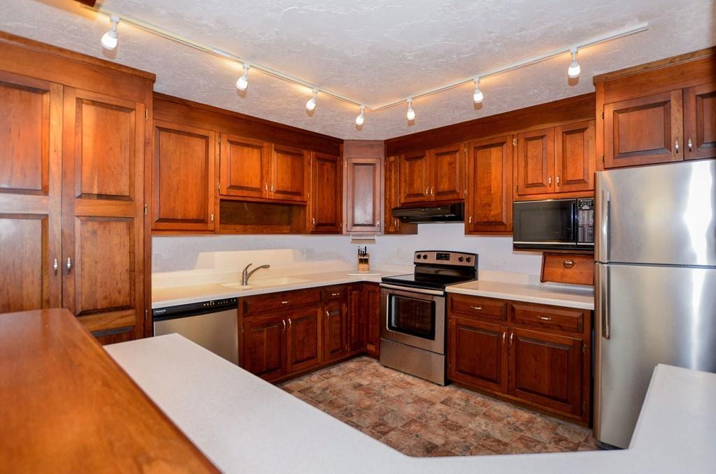 43 Bullivant Farm Road Marion, MA 02738 - Photo 10 of 42 Gallery Image 10
