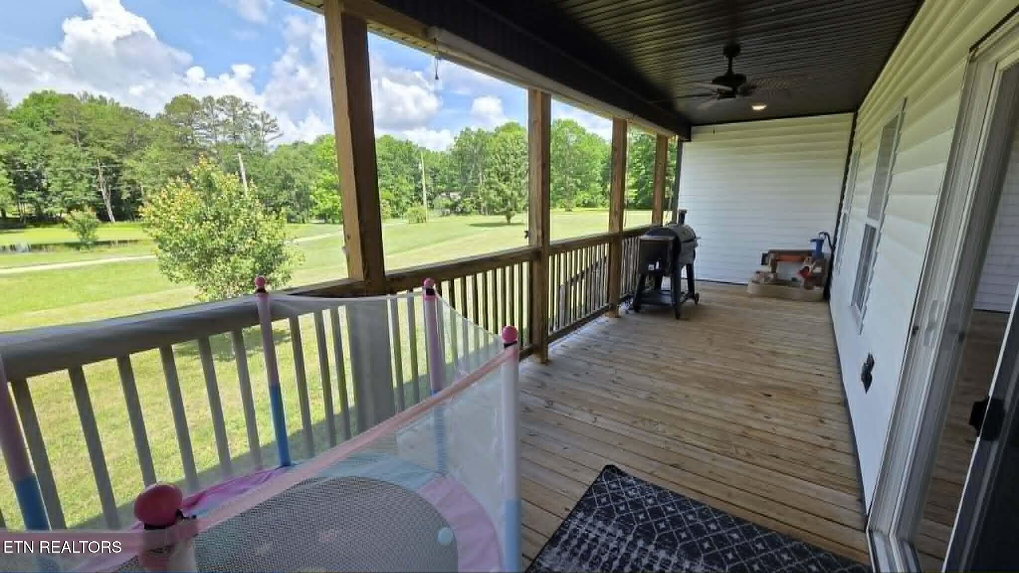 106 Maca Ridge Circle Clarkrange, TN 38553 - Photo 32 of 34 537ecdcf-6fd7-4fcb-b0e4-c29027b6a117