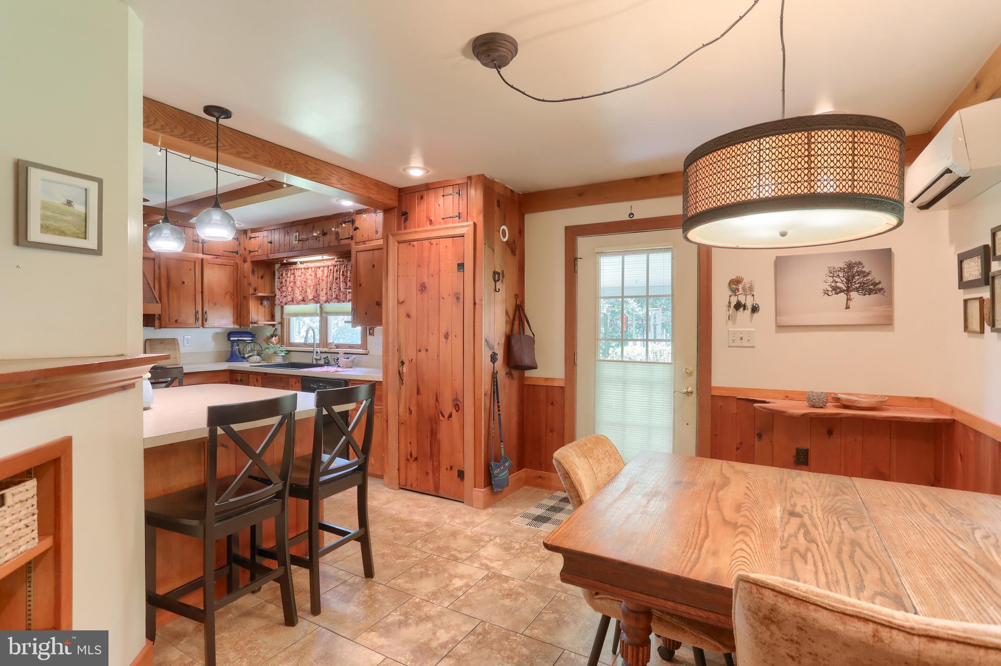 7024 Hemlock Road Harrisburg, PA 17112 - Photo 5 of 33 Gallery Image 5
