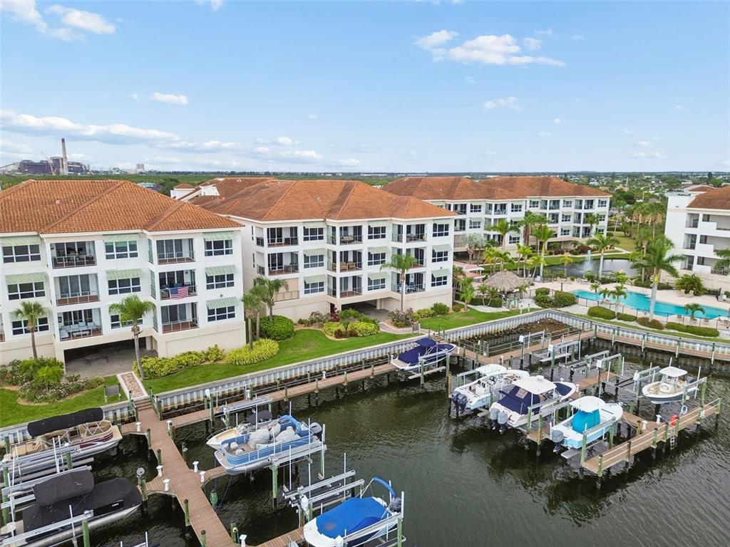1038 Bellasol Way, Unit 403 Apollo Beach, FL 33572 - Photo 76 of 89