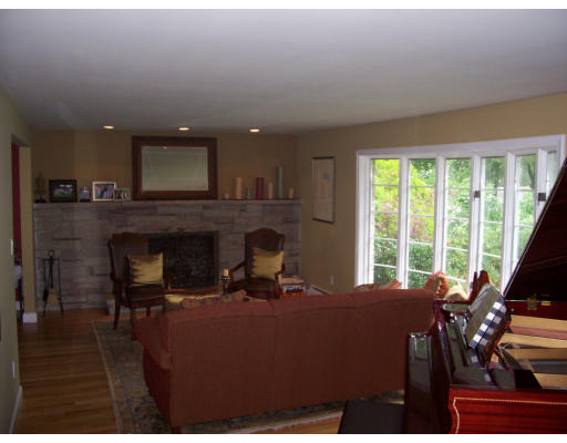 77 Sargent Road Medford, MA 02155 - Photo 6 of 8 Gallery Image 6