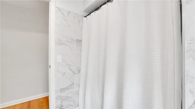 $3,500 | 288 Oakridge Drive, Irondequoit, NY 14617