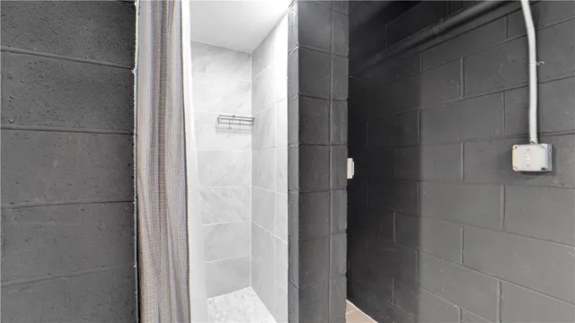 $3,500 | 288 Oakridge Drive, Irondequoit, NY 14617