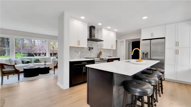 $3,500 | 288 Oakridge Drive, Irondequoit, NY 14617