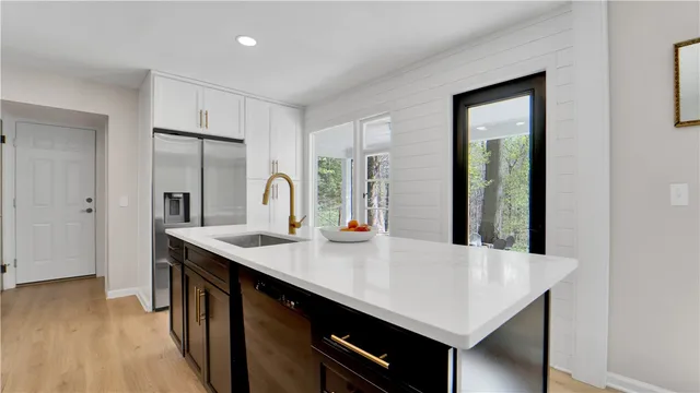 $3,500 | 288 Oakridge Drive, Irondequoit, NY 14617