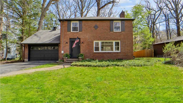 $3,500 | 288 Oakridge Drive, Irondequoit, NY 14617