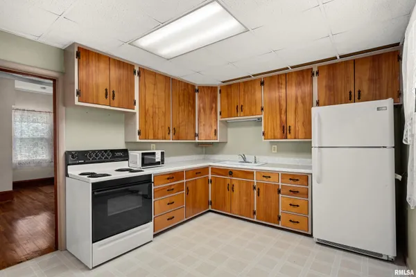 $184,900 | 1249 North 5th Street, Chillicothe, IL 61523