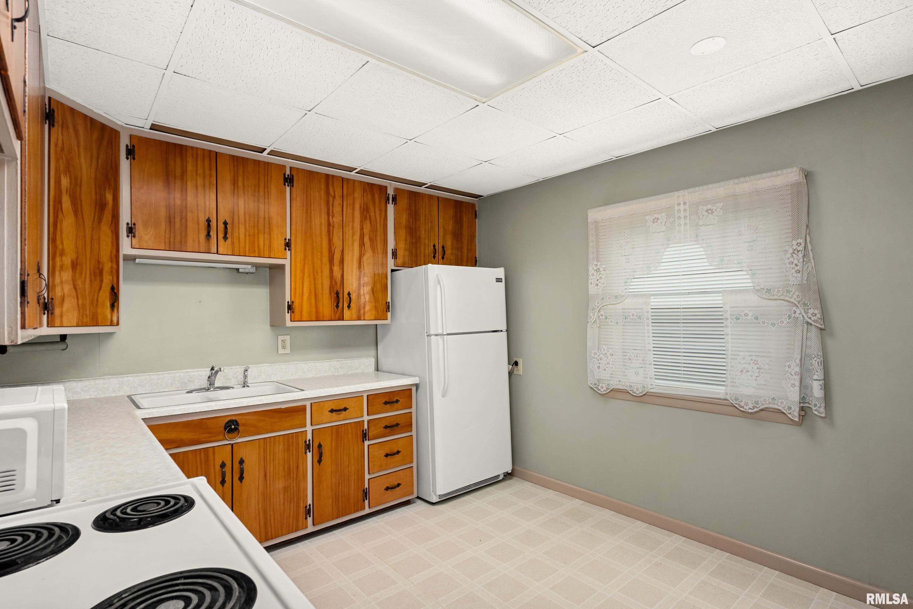 1249 North 5th Street Chillicothe, IL 61523 - Photo 21 of 37