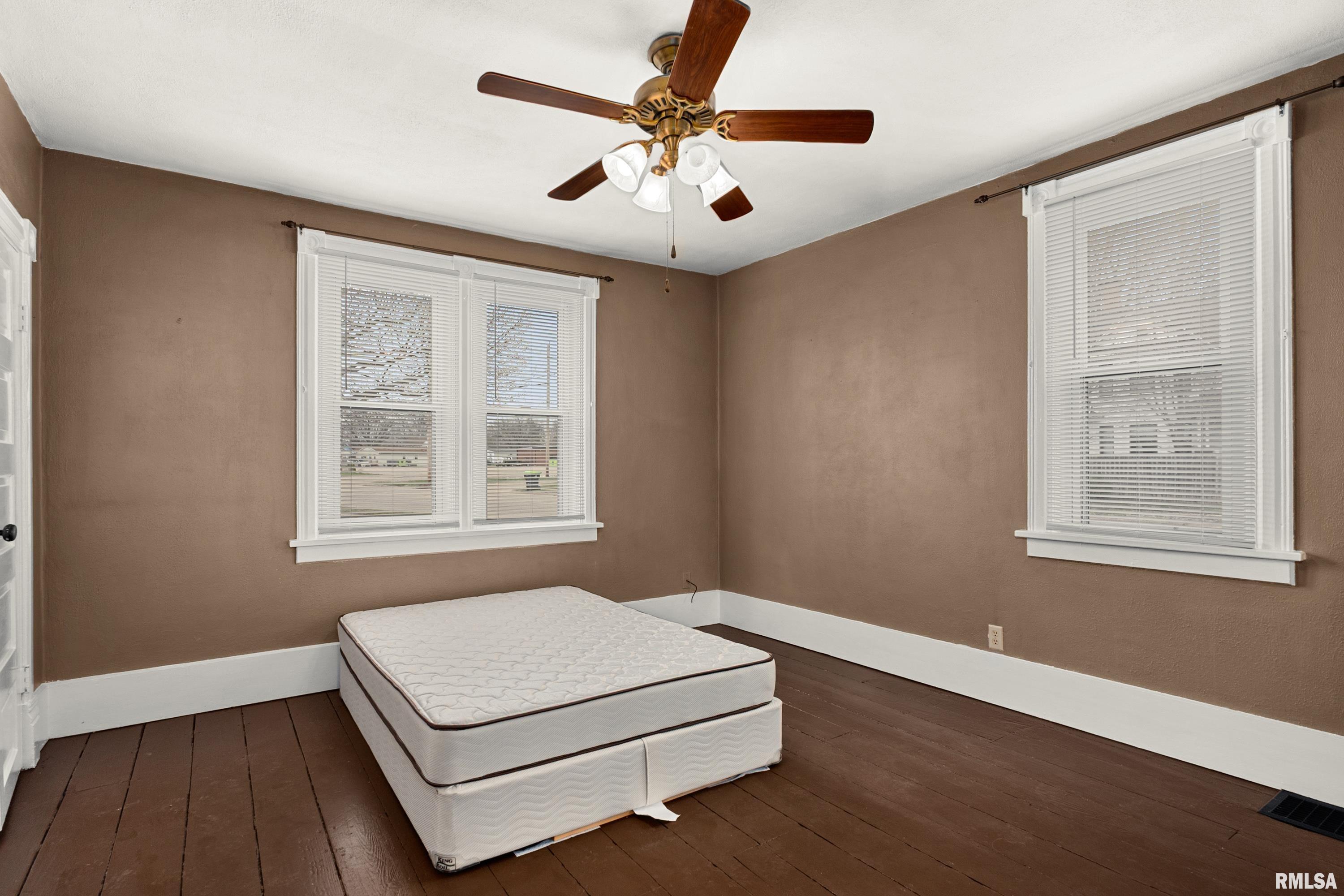 1249 North 5th Street Chillicothe, IL 61523 - Photo 25 of 37